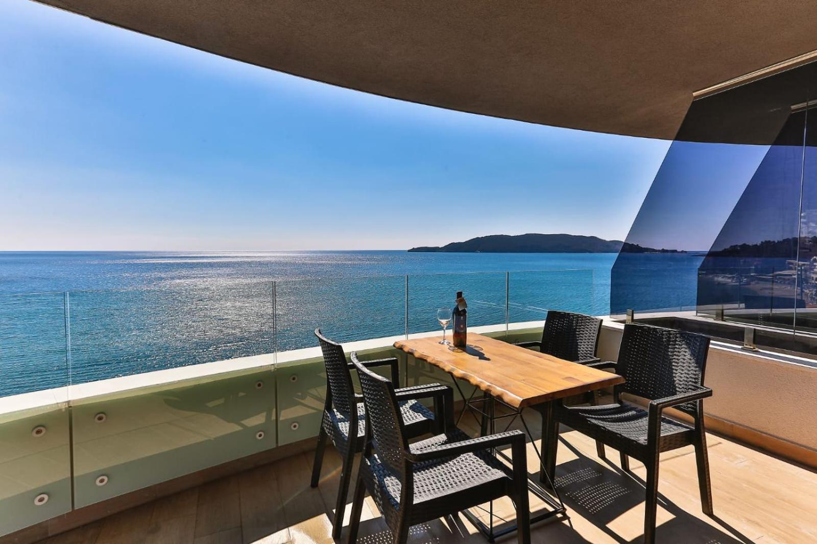 Maresia Boutique Suites 布德瓦 外观 照片